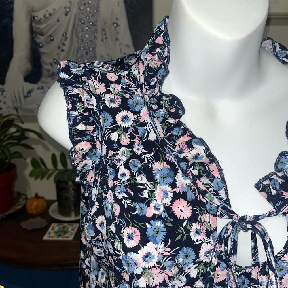 SJS Floral Ruffle Detailing Top - L - Picture 4 of 7